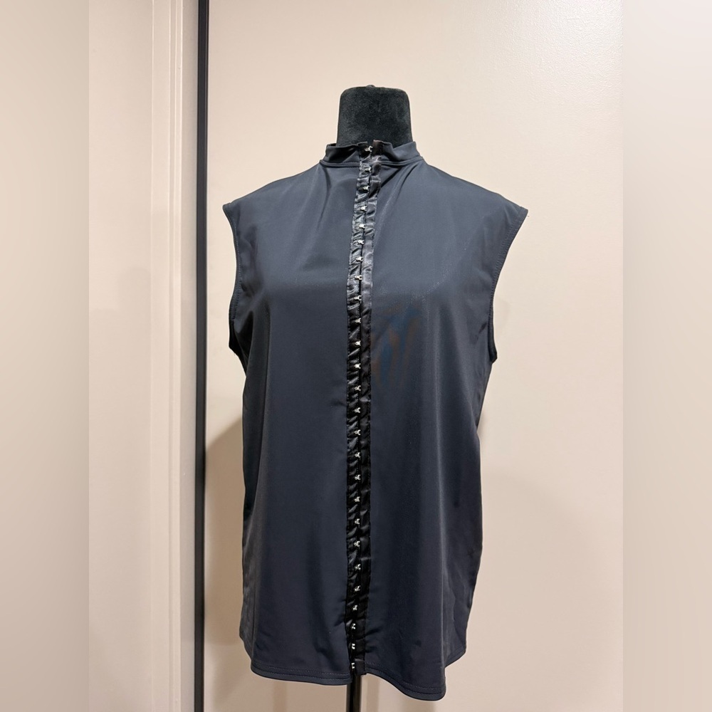 Chic Black Sleeveless Blouse with Satin Detail